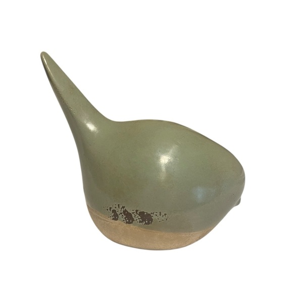 Glazed ceramic chubby bird small sage green minimalist shelf sitter decor - Picture 2 of 11